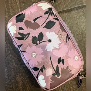 Kate Spade purse clutch 3 compartments